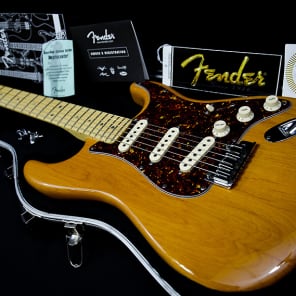 MINT! Fender American Deluxe Stratocaster Amber & Fender Case image 24