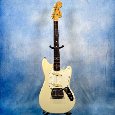 Fender Japan MUSTANG MG65-86 VMH S0シリアル - メルカリ