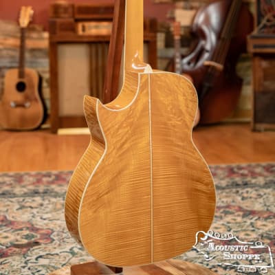 (Floor Model w/ Full Warranty) Preston Thompson Custom Shop OOOO-CWJMS Sitka/Figured Maple Acoustic Guitar #1404 image 6