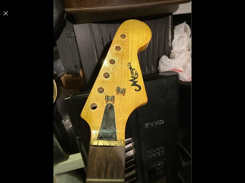 Memphis Stratocaster 1980’s neck image 1