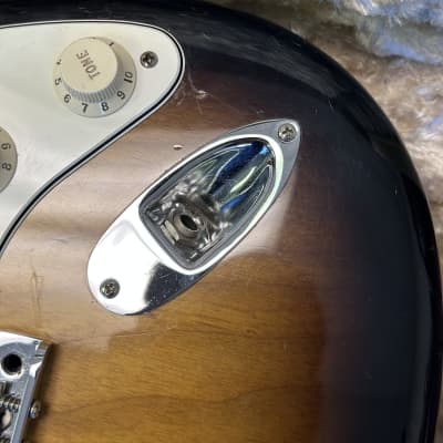 Fender Custom Shop Classic Player Stratocaster 2005 - 2 Tone Sunburst image 7