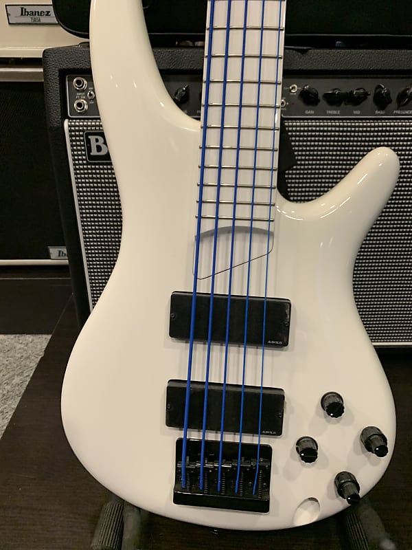 K5 on sale ibanez bass