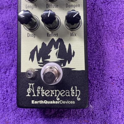 EarthQuaker Devices Afterneath Otherworldly Reverberation Machine