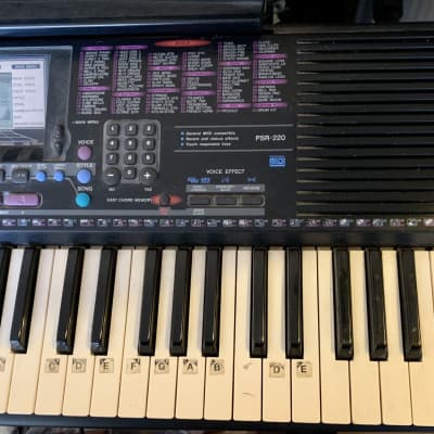 YAMAHA PSR-220 Portatone MIDI Electric Keyboard Digital Portable Piano Works image 4
