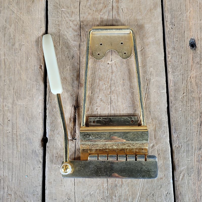 Gibson Maestro Long Gold Vibrola, no plate no screws 1960s SG Les