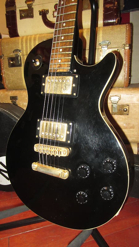 FANTOM ファントム　エレキギター　レスポール Fantom STEEL ADJUSTABLE NECK Made in Japan ファントム エレキ