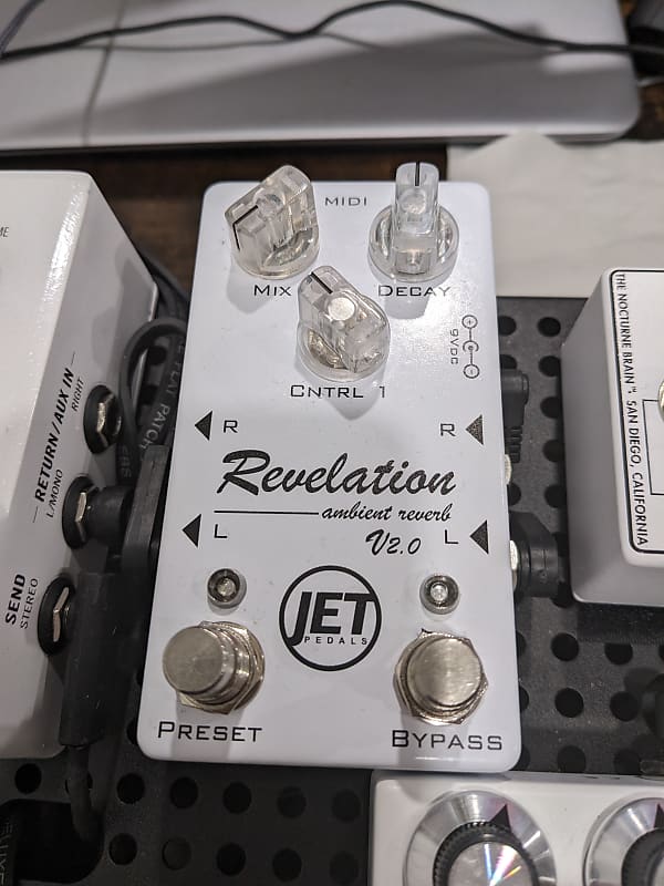 Jet Pedals Revelation V2 Reverb White non midi Reverb