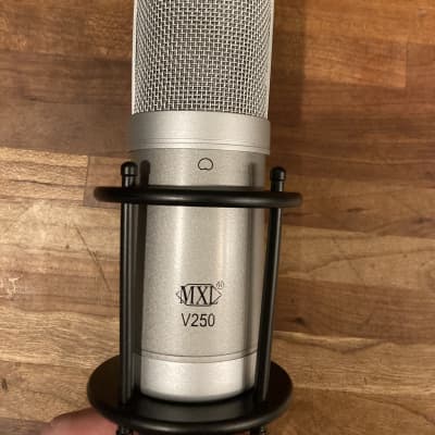 MXL V250 Condenser Microphone 2010s - Silver