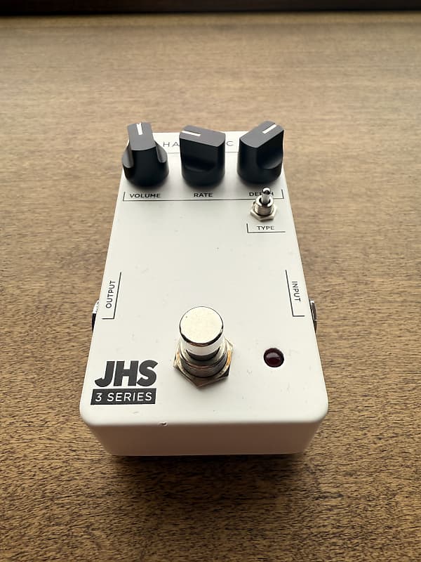 JHS 3 Series Harmonic Trem