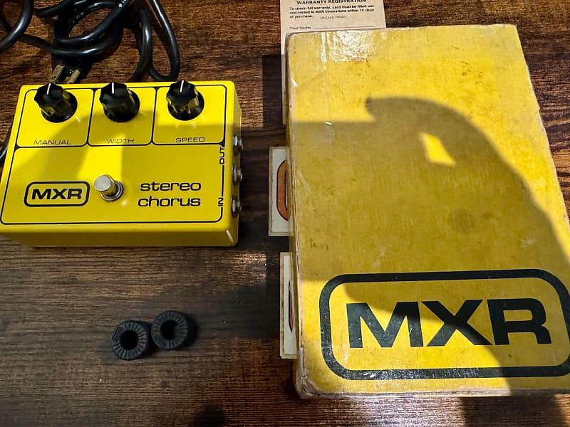 MXR MX-134 Stereo Chorus 1979 - 1984 | Reverb Canada MXR MX-134 Stereo Chorus 1979 - 1984 | Reverb Canada
