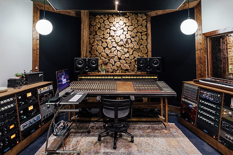 Vintage 1982 Soundcraft 2400 Console 24 Channel Reverb