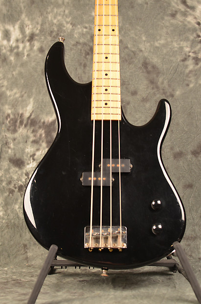 Ibanez shop trb 50