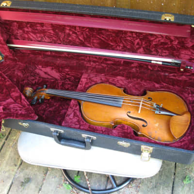 French Violin 4/4 mid 1800s amber image 1