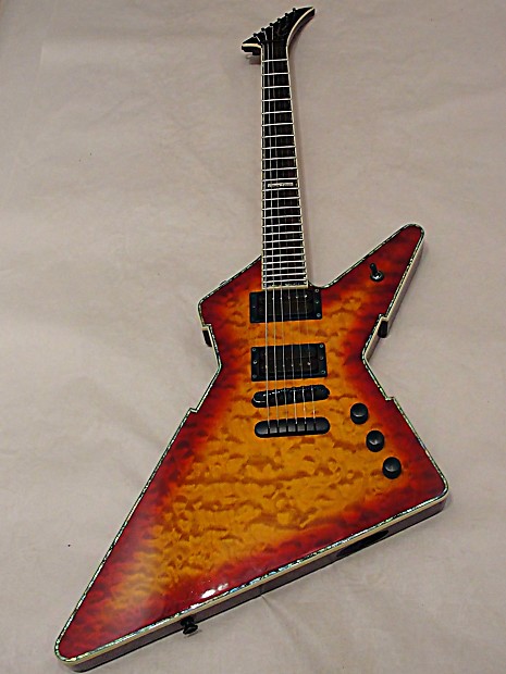 2004 Peavey Limited Edition Rotor exp Series Electric Guitar quilted Top Korea Gloss Chery Sunburst