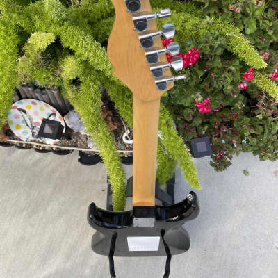 AXL  Headliner Sunburst Stratocaster image 9