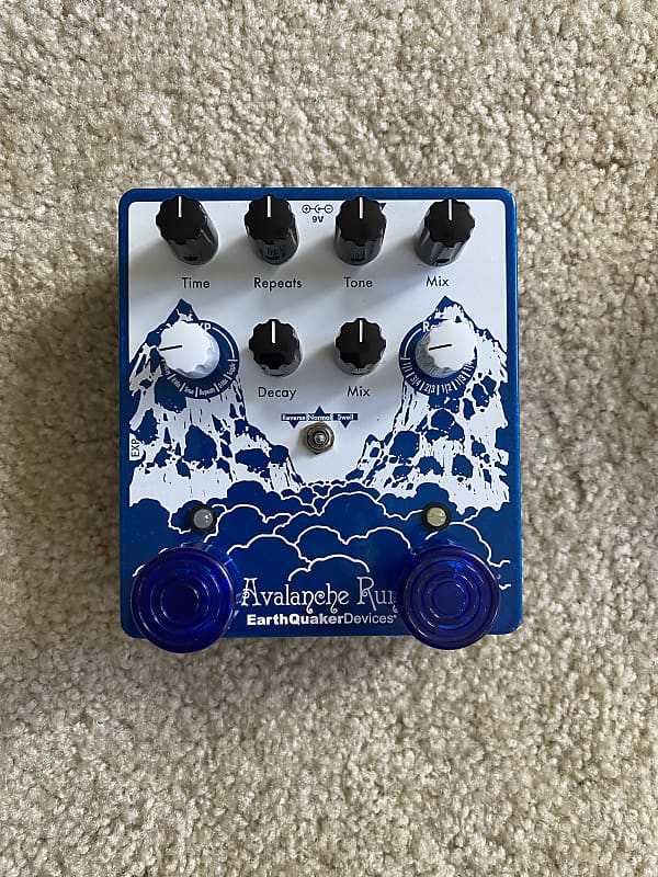 EarthQuaker Devices Avalanche Run Stereo Reverb & Delay with Tap Tempo V2