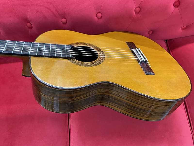 Aria&Coアコースティックギター 美品 JAPAN ヴィンテージ Vintage Aria Model A554 Classical Guitar With Case - Made In
