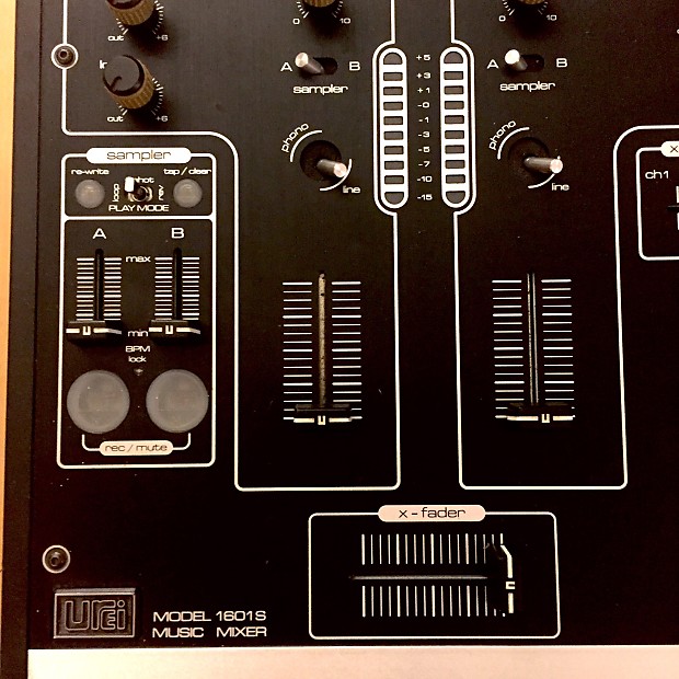 Urei 1601S ミキサー Urei 1601S Digital Scratch Mixer with Sampler | Guitar Center
