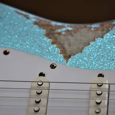 Fender Stratocaster Custom Blue  Sparkle Custom Nitro Relic image 8