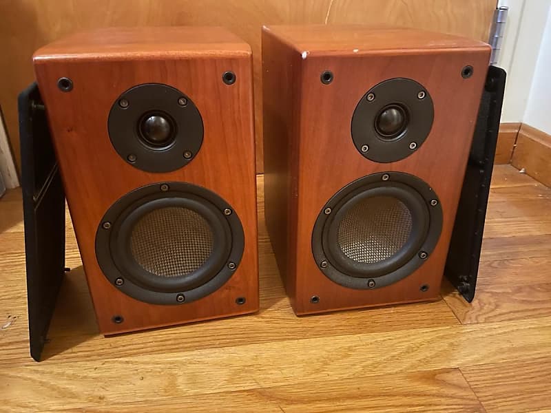 Denon SC-CX303 Audiophile Compact Bookshelf Speakers Loudspeakers