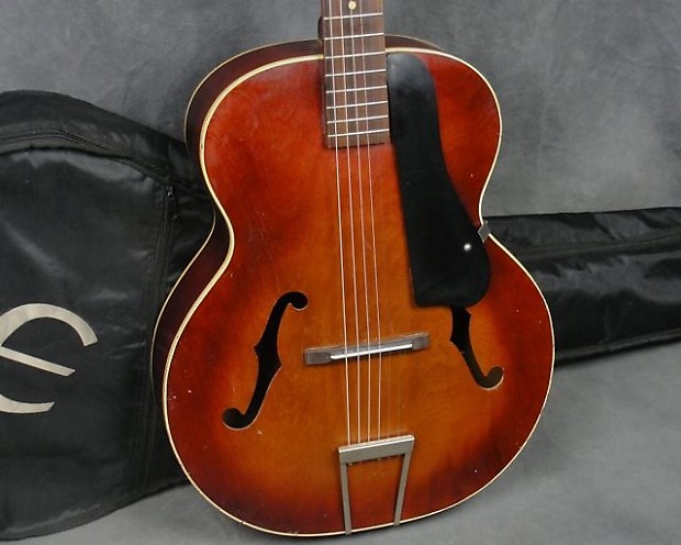 Beautiful Vintage 1950 s Silvertone Archtop Acoustic Guitar w Gig Bag Reverb Norway