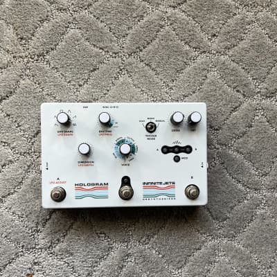 ギター HOLOGRAM Infinite Jets Resynthesizer Hologram Electronics Infinite Jets Resynthesizer - Pedal of the Day