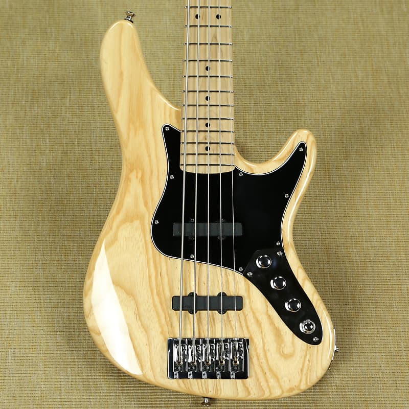 Kiesel jazz outlet bass