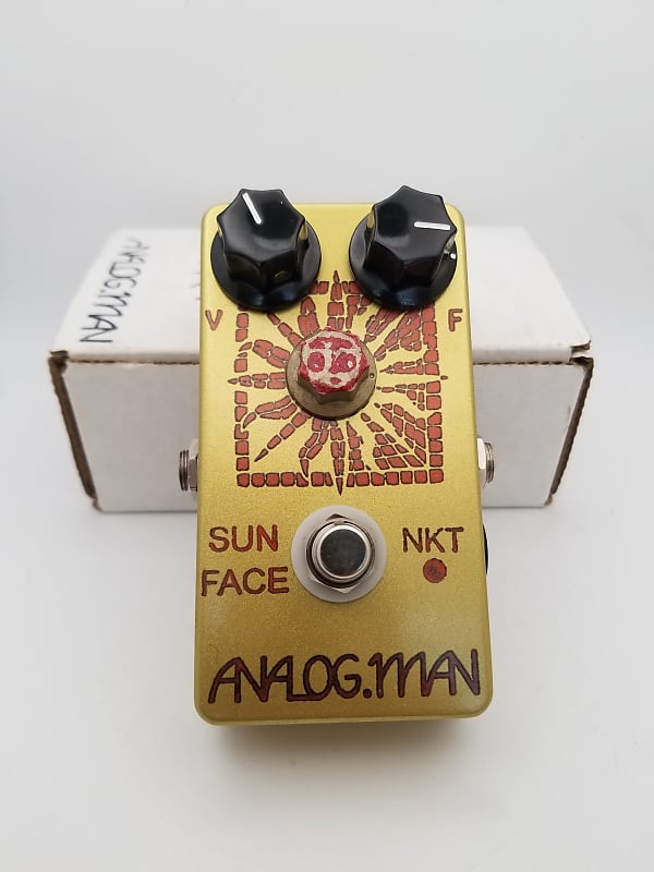 Analogman Sun Face Red Dot NKT