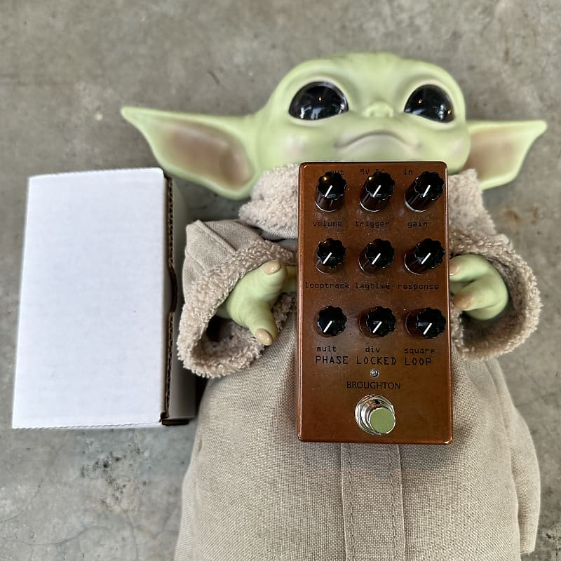 Broughton Audio PLL Phase Locked Loop Synth Fuzz Reverb