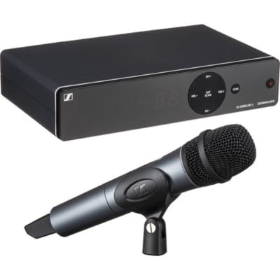 Sennheiser XSW 1-835 UHF Vocal Set with e835 Dynamic Microphone (A: 548 to 572 MHz) image 2