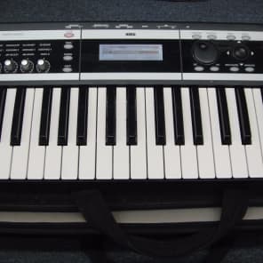 Korg X50 Keyboard Music Synthesizer 61-Key W/ Padded Gig Bag