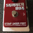 Stomp Under Foot Skinner Box - LM308