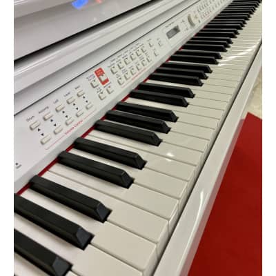 ORLA – GRAND 5OO Digital Piano - White (LOCAL DELIVERY AVAILABLE, CONTACT US)! image 5