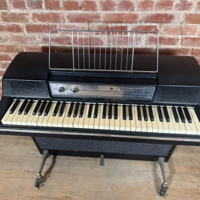 Wurlitzer reverb deals