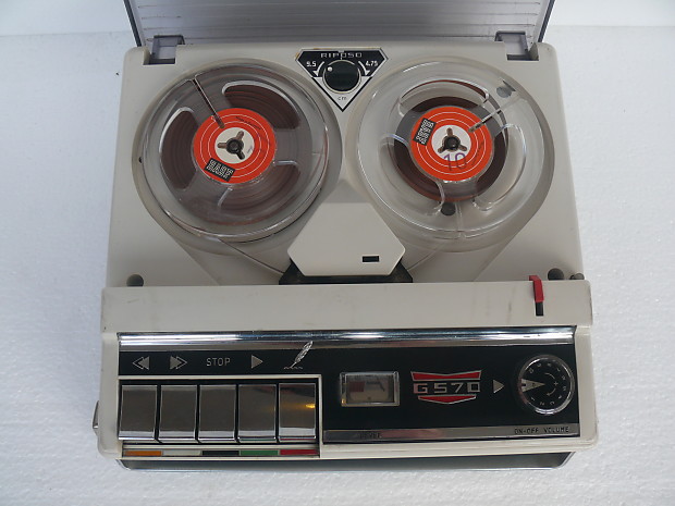 Vintage GELOSO Model G570 Reel to Reel Portable Tape Player Recorder  1968's