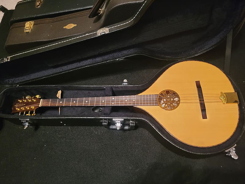 Hora M1090 Concert Irish Bouzouki Natural