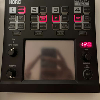 最初の DJ機器 Korg KAOSS PAD QUAD DJ機器 - provilan.com