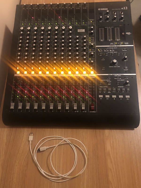 Yamaha Digital Mixer N12 2010's Black Matte Reverb