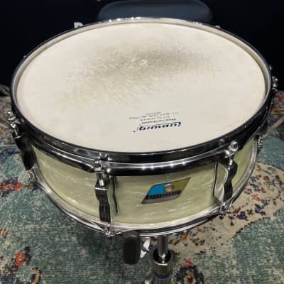 Ludwig - 14x5" 3 Ply Classic, 8-Lug Snare Drum 1976 - White Marine Pearl image 3