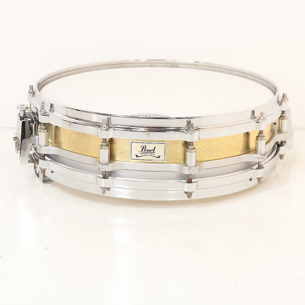 Pearl 3.5x14 Brass Free-Floating Snare Drum-Used