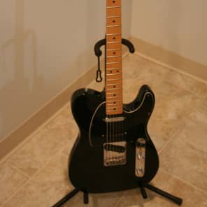 Fender telecaster deluxe mim hotsell