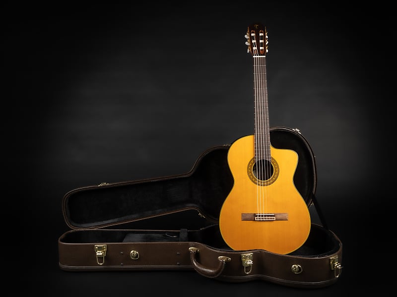 2021 Takamine TC132SC - Natural Gloss | All Solid Japan