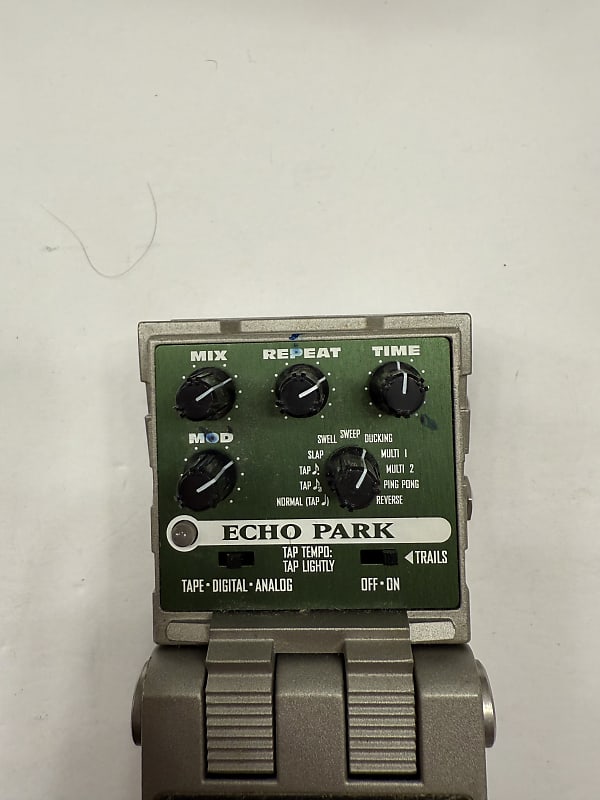 Line 6 ToneCore Echo Park Delay Guitar Effects Pedal