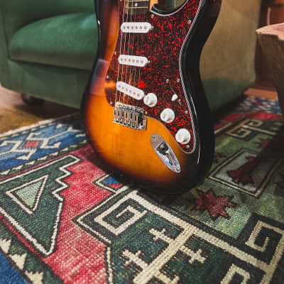 2006 Squier Stratocaster Electric Guitar in 3-Tone Sunburst (with Modified Scratchplate and Backplate) image 2