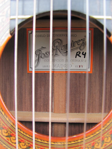 Ramirez r4 clearance classical guitar