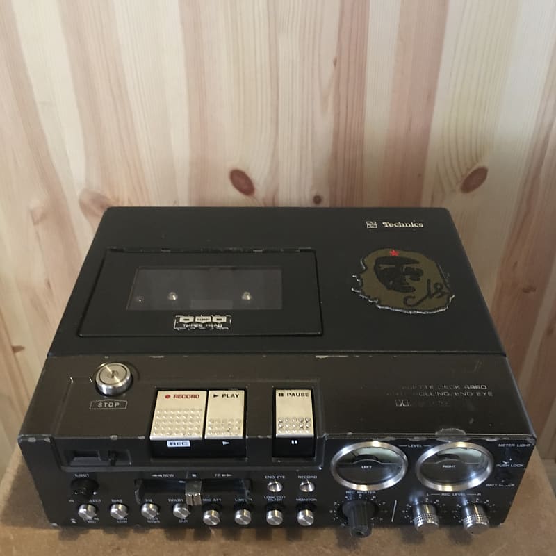 Very Rare. Technics 646D / RS-646DS Stereo Cassette Deck Tape Player  portable professional Recorder.