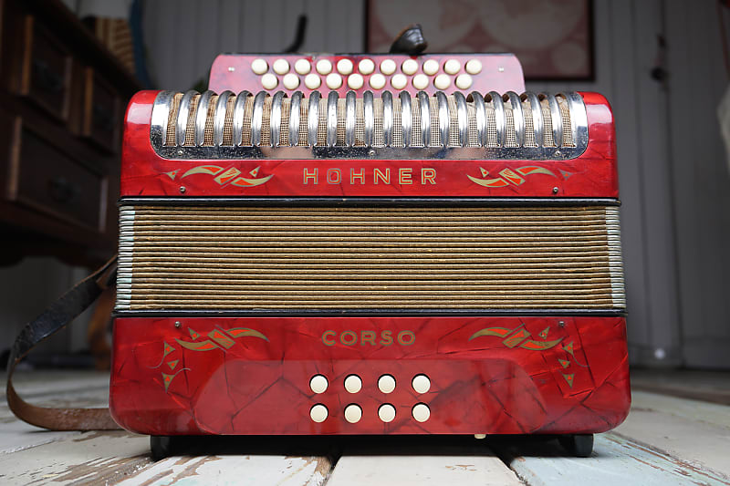 Hohner corso deals button accordion