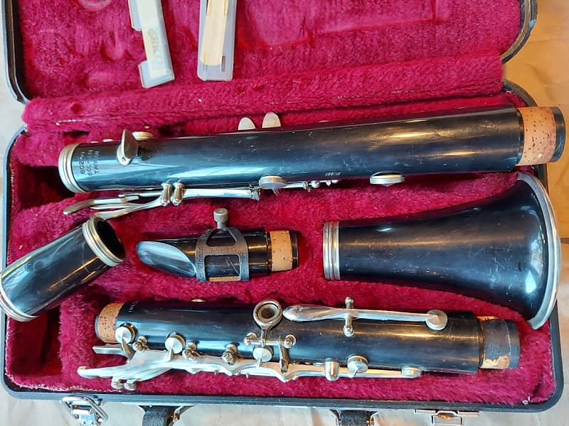 Jupiter クラリネット SCL-631 ケース付き Jupiter SCL-631 Clarinet Black complete with case and reeds
