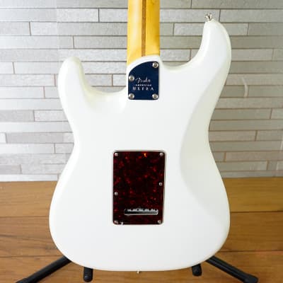 Fender American Ultra Stratocaster with Rosewood Fretboard - Arctic Pearl image 2