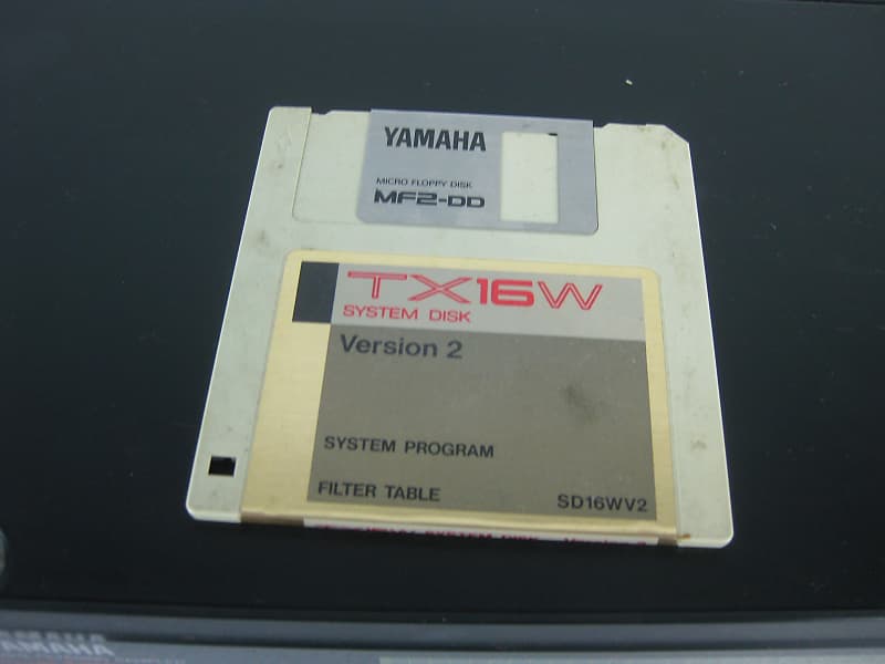 VINTAGE Yamaha TX16W 12 Bit 16 Voice Digital Wave Filtering